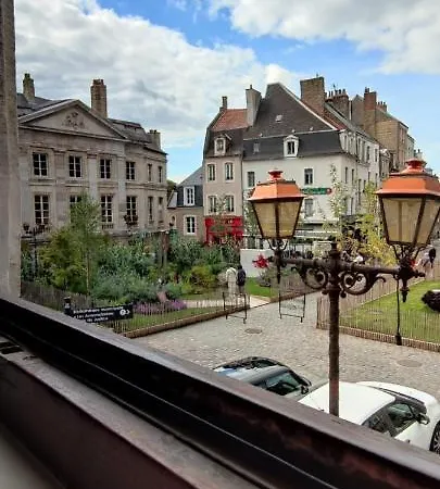 Le Godefroy De Bouillon