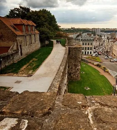 Le Godefroy De Bouillon Boulogne-sur-Mer